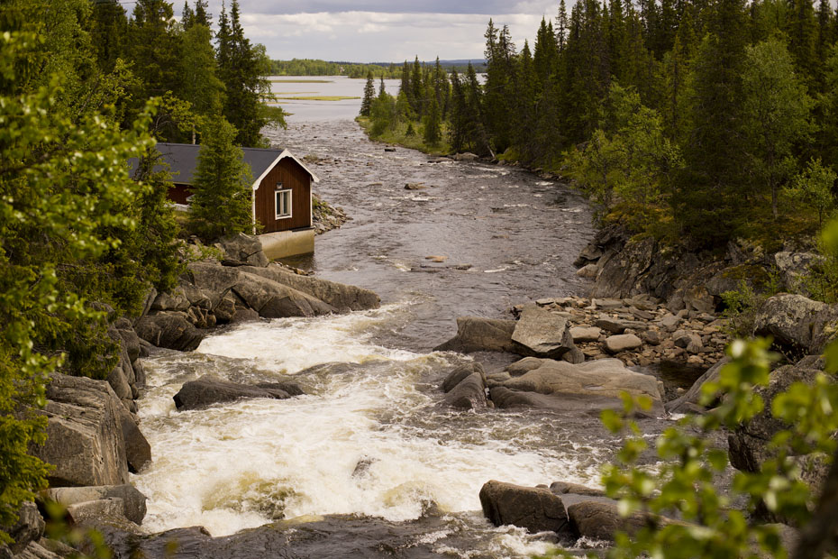 91_F7D9563.jpg - Satsån, i bakgrunden kultsjön, Saxnäs